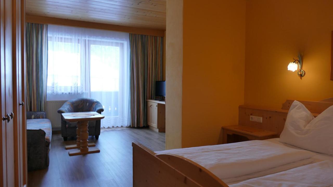 Hotel Zum Hirschen Leutasch Luaran gambar